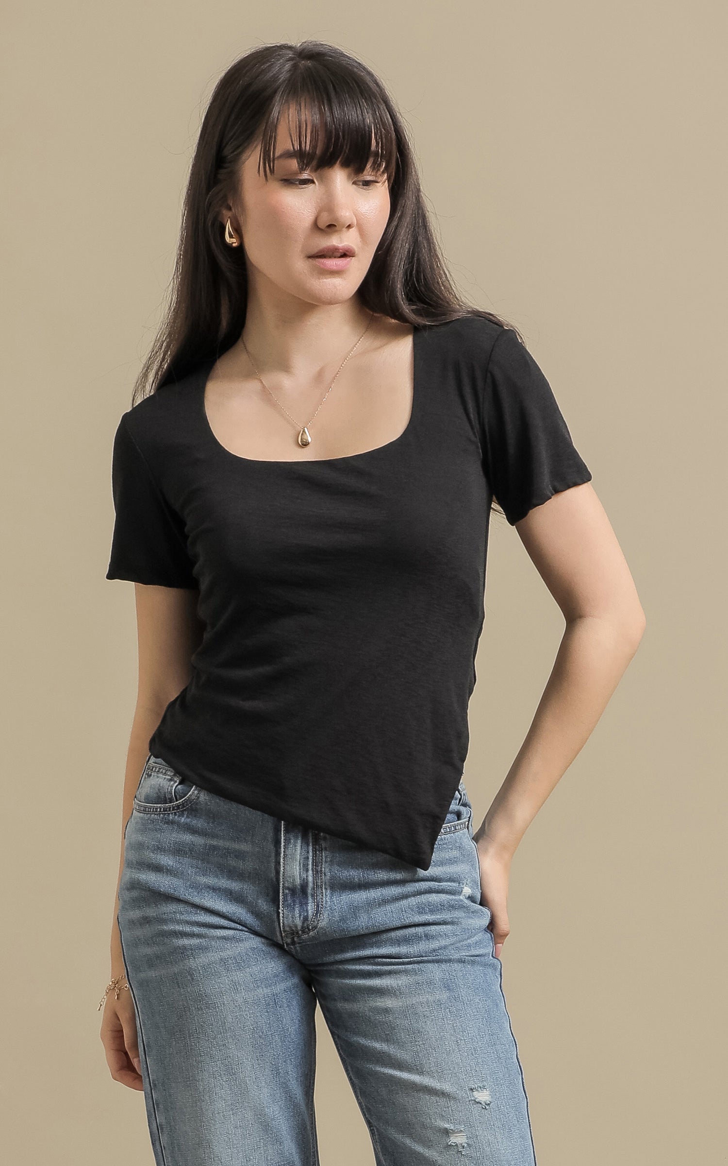 Shop our Asymm Hem Wide Scoop Top in Black | Pagani