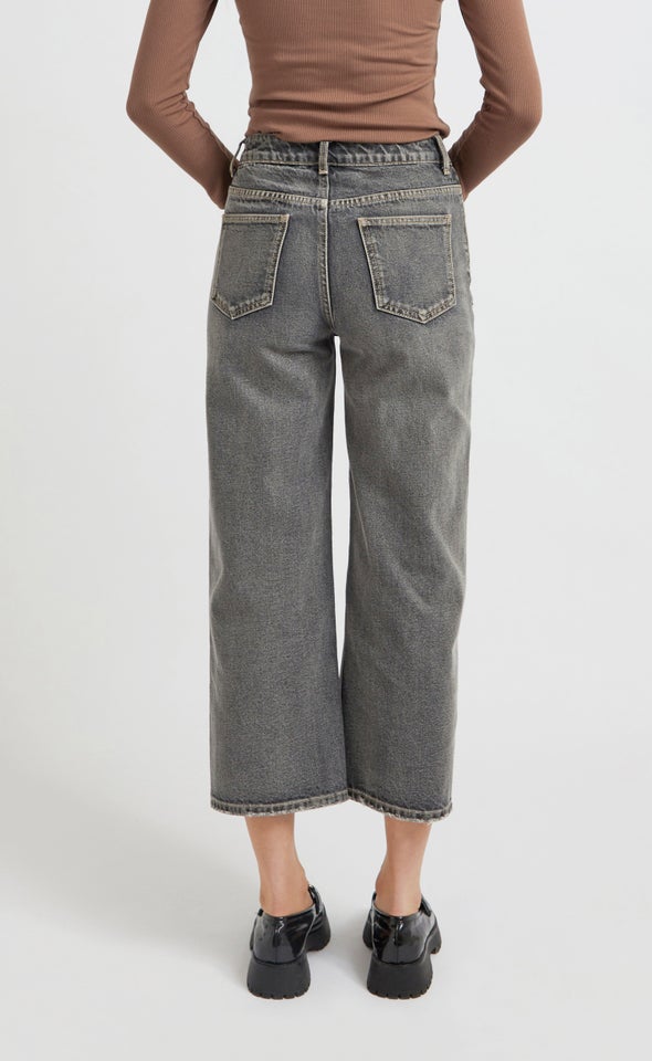 Black Wash Cropped Jeans Black