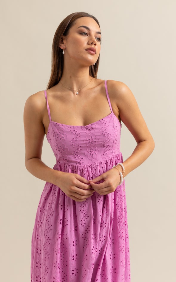 Broderie Strappy Maxi Pink