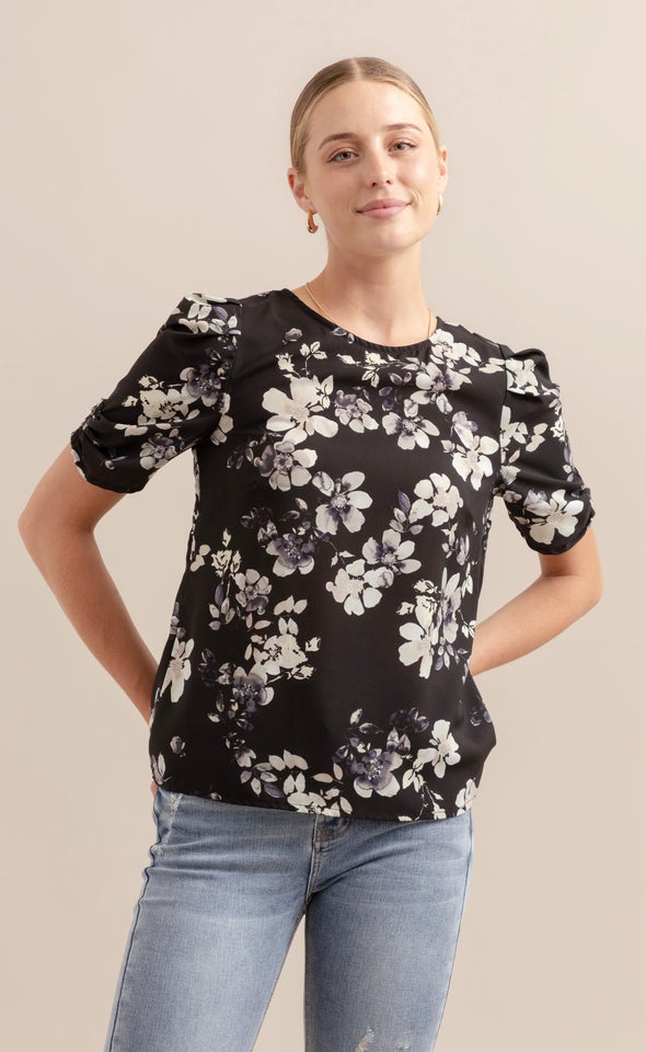CDC Button Sleeve Detail Tee Black/floral