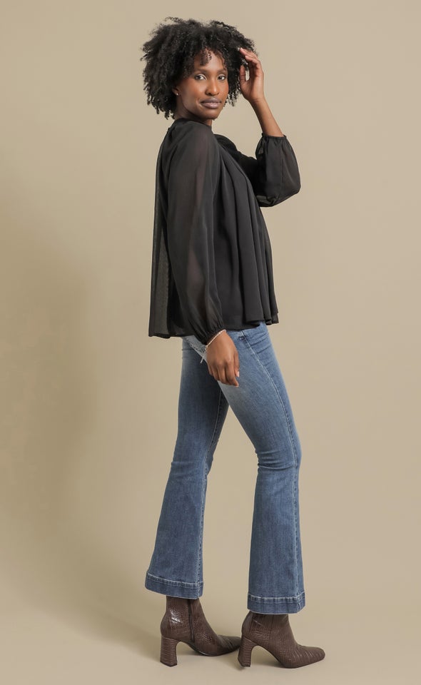Chiffon LS Pleat Front Top Black