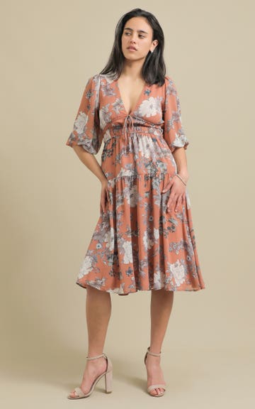 white christmas dresses Printed Chiffon Tie Front Maxi Dress – bebe