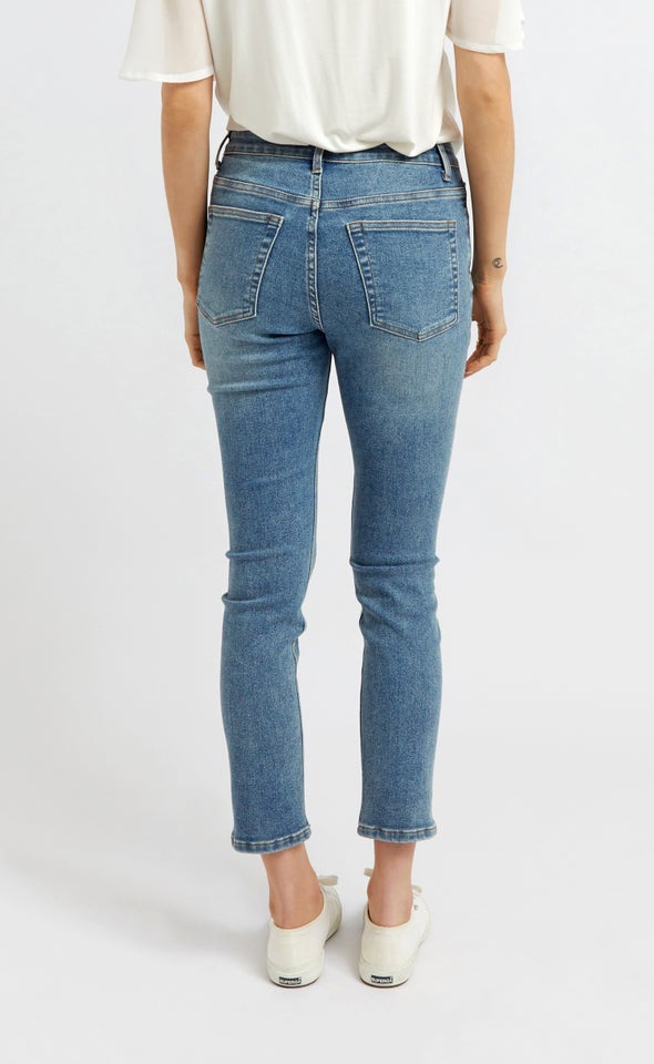 Classic Straight Leg Jeans Blue