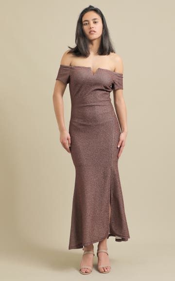 Shop our Glitter Knit Off The Shoulder Gown in Rose gold | Pagani Shop our Glitter Knit Off The Shoulder Gown in Rose gold | Pagani