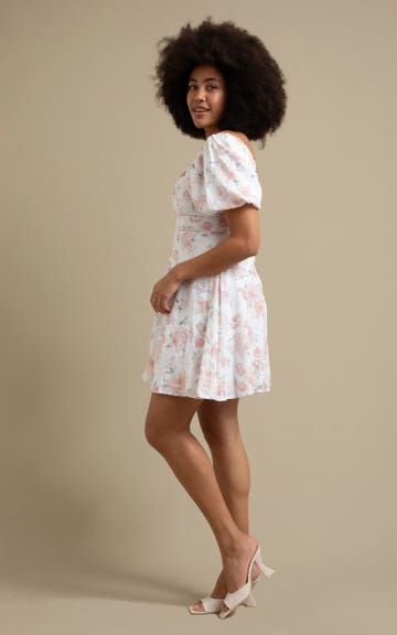 Shop our Linen Look Square Neck Dress in Cream/floral | Pagani