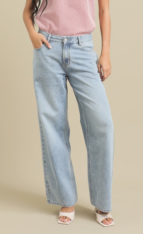 Low Rise Relaxed Jean Mid Blue