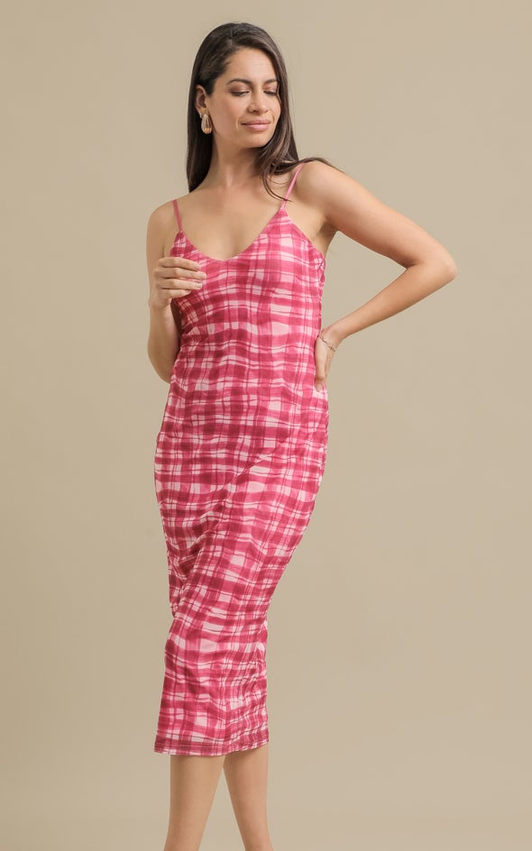 Mesh V Neck Midi Dress Gingham/berry