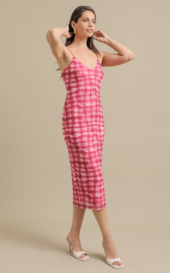 Mesh V Neck Midi Dress Gingham/berry