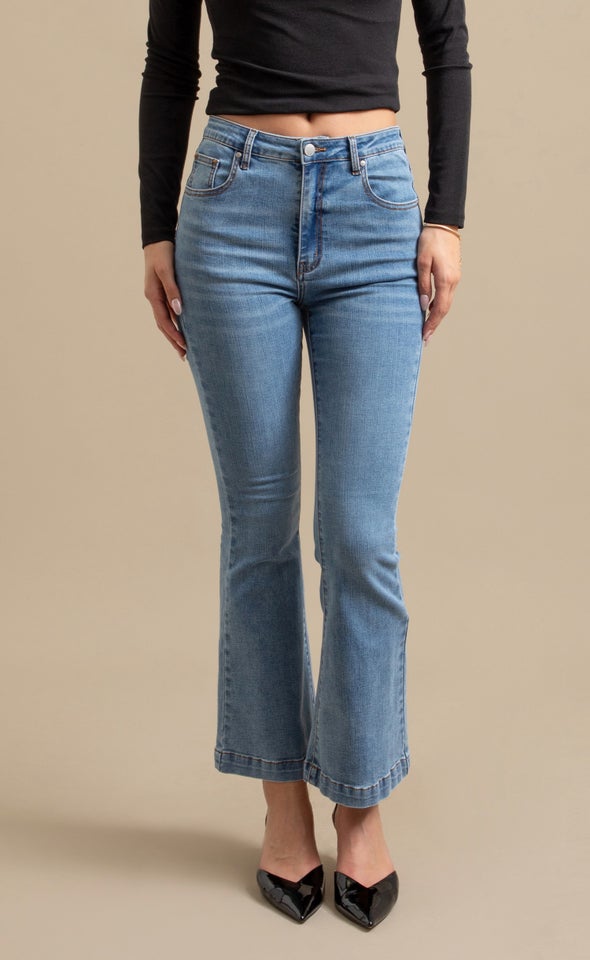Mid Wash Kick Flare Jean Blue