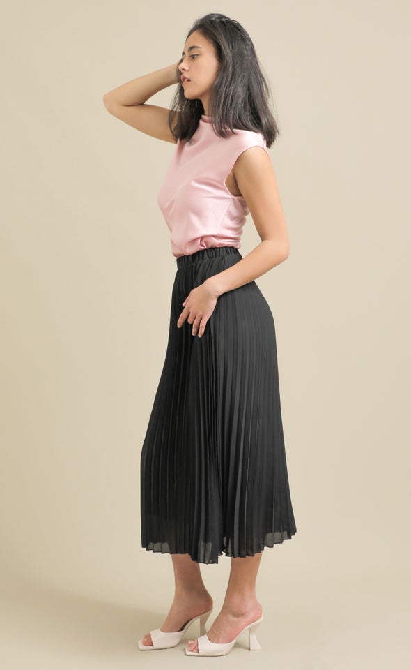 Pleated Midi Skirt with Elastic Waist Black