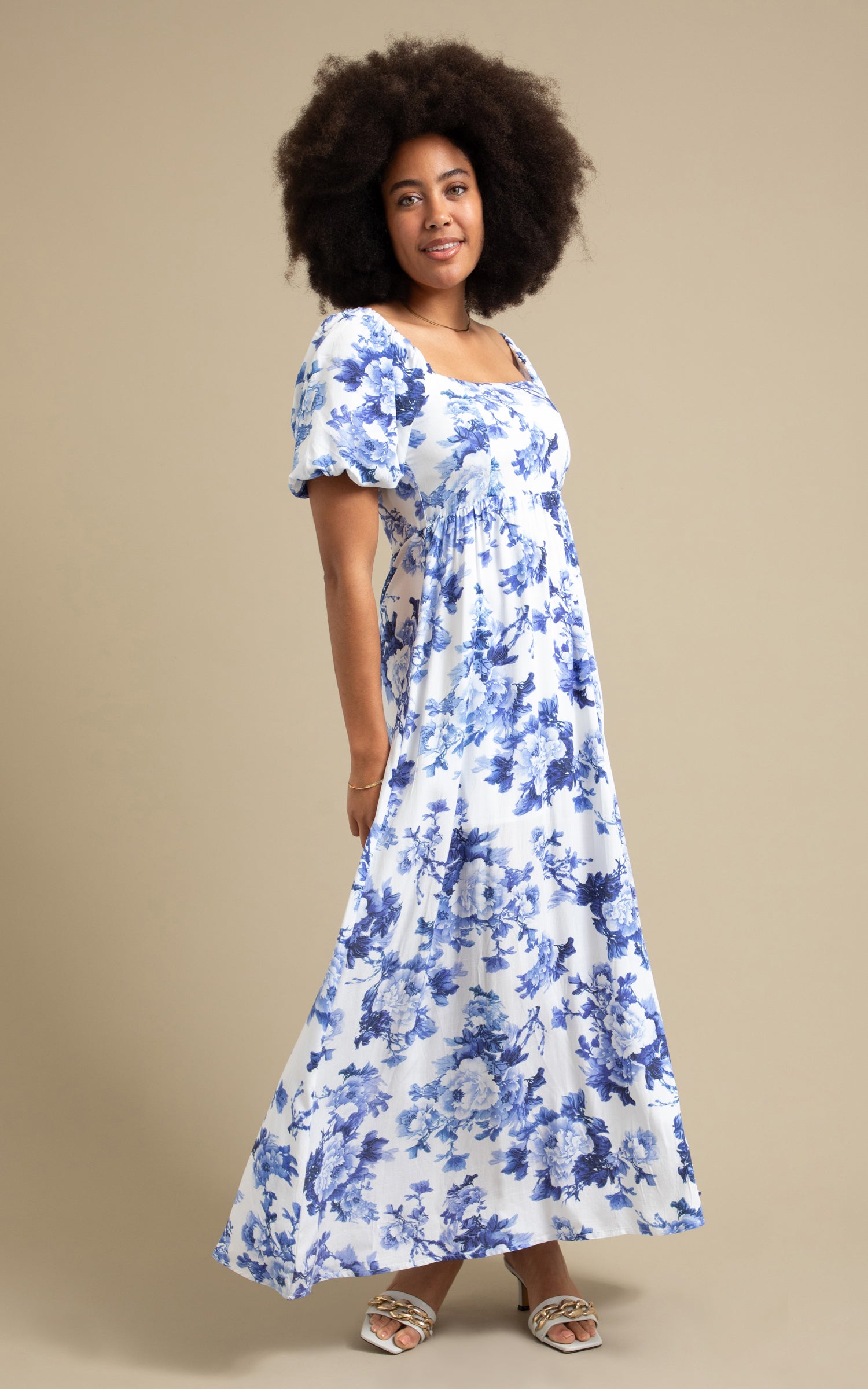 Maxi Dresses Shop the latest feminine fashion dresses Pagani
