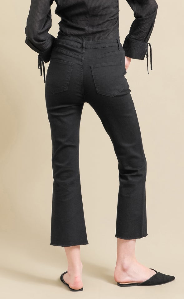 Raw Hem Cropped Flare Jean Black