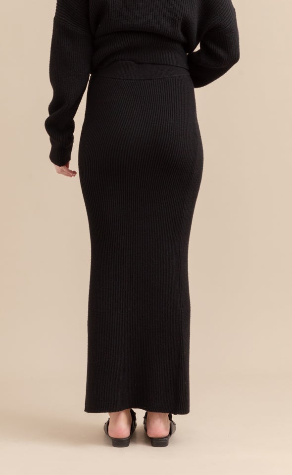 Ribbed Midi Skirt with Split Black