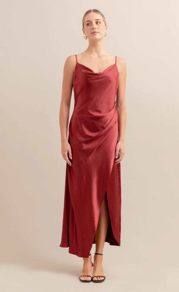 Satin Bias Pleat Detail Gown Maroon