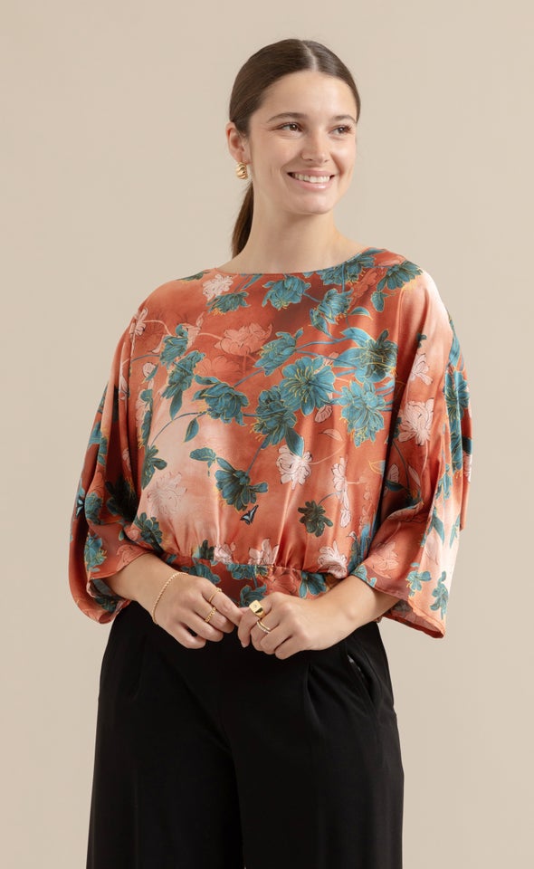 Satin Floral Batwing Top Rust/floral