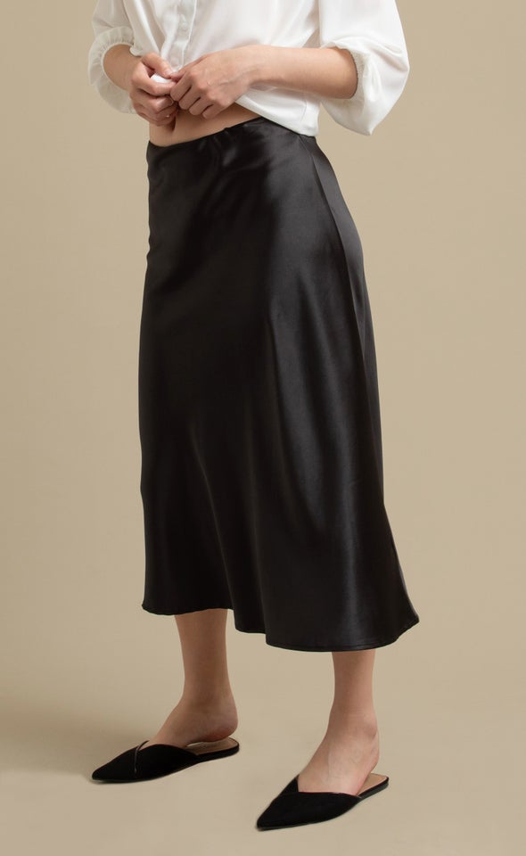 Satin Midi with Elastic Waist Black