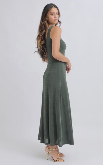 Shop our Slinky Knit Scoop Neck Maxi in Forest green | Pagani