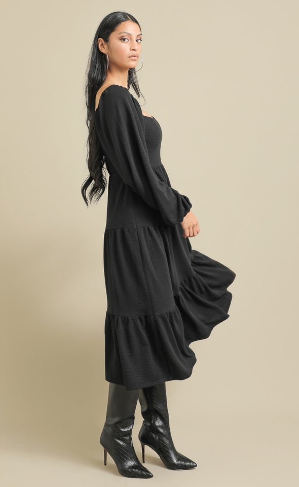 Textured Knit LS Tier Midi Dress Black
