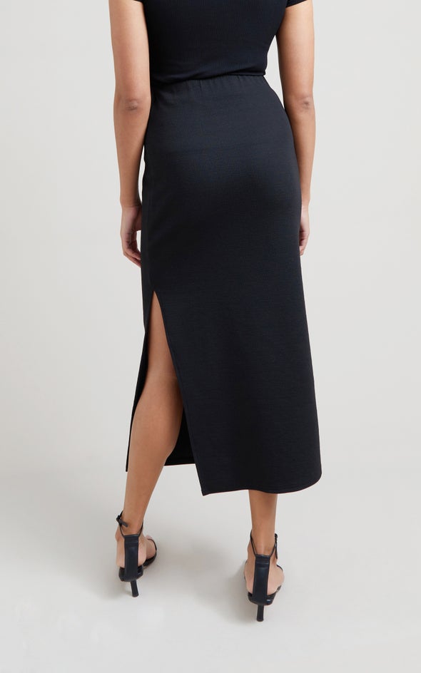 Textured Knit Maxi Skirt Black