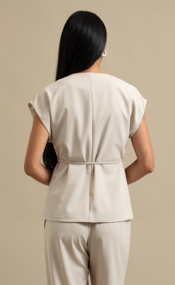 Tie Waist Sleeveless Jacket Natural