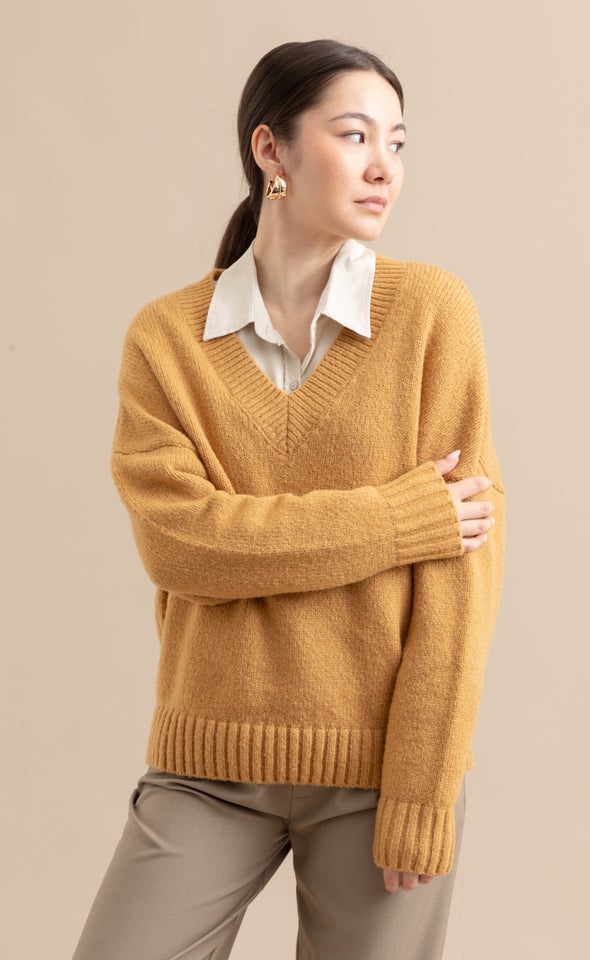 V Neck Boucle Sweater Camel