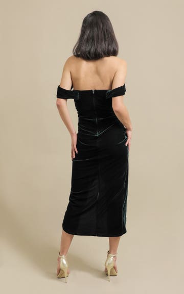 Shop our Velvet Corset Sleeve Midi Dress in Emerald | Pagani