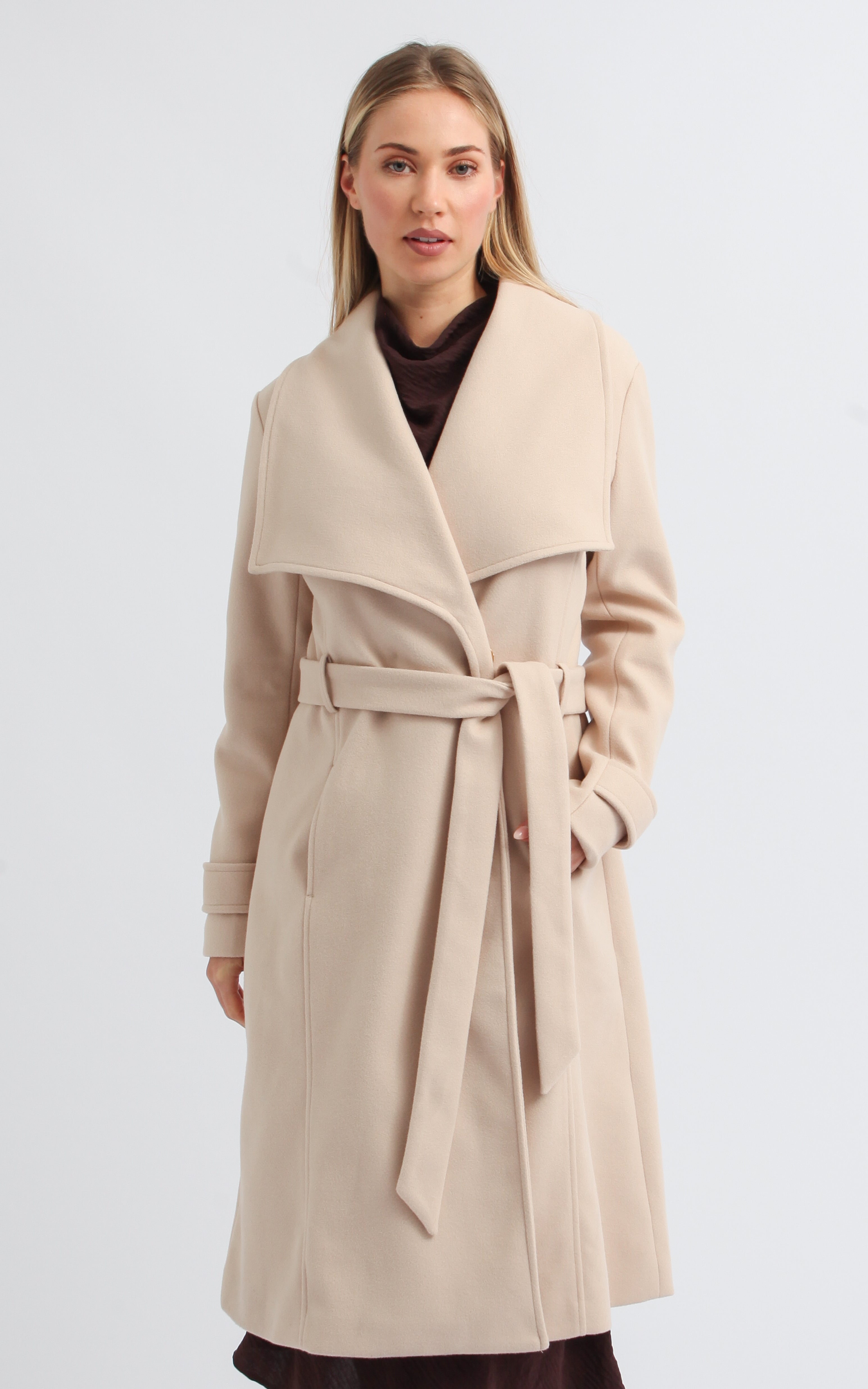 Shop our Wide Collar Flare Coat in Natural | Pagani
